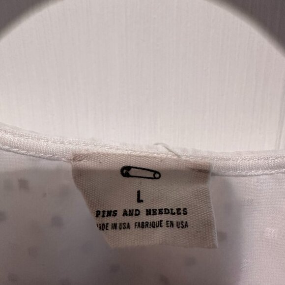 UO Pins and Needles White Sheer Polka Dot Blouse with Open Back - Size Large - Picture 3 of 4
